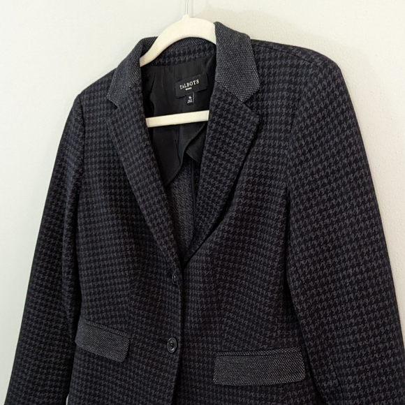Houndstooth Pattern Blazer - Picture 2 of 6
